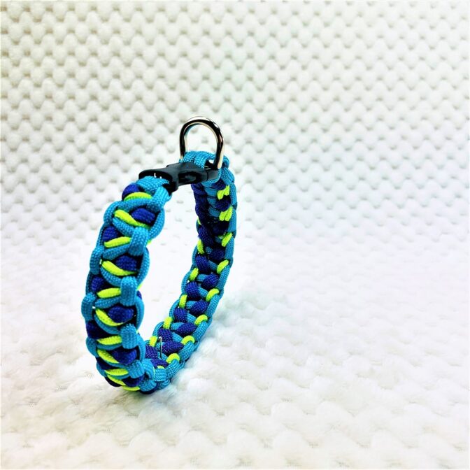 [公式]パラコードでマクラメ編み#156 平結びシリーズカラフル＆キュートNo3の小型犬用首輪No186