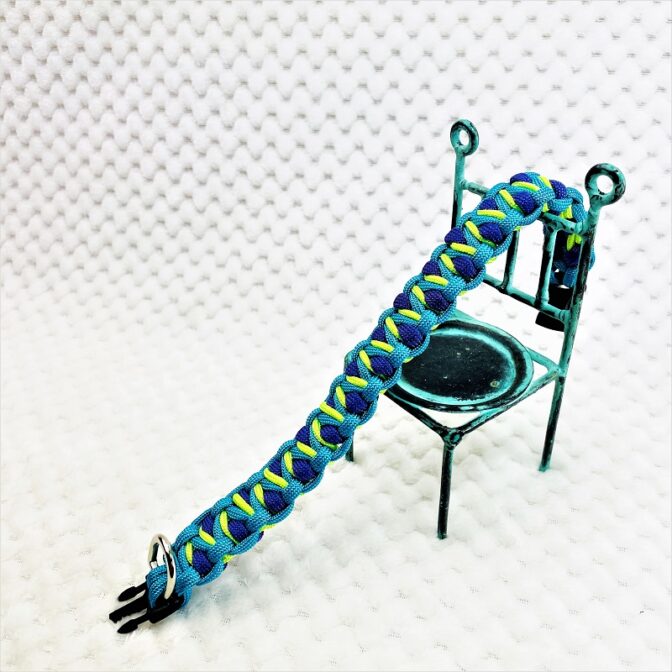 [公式]パラコードでマクラメ編み#156 平結びシリーズカラフル＆キュートNo3の小型犬用首輪No186