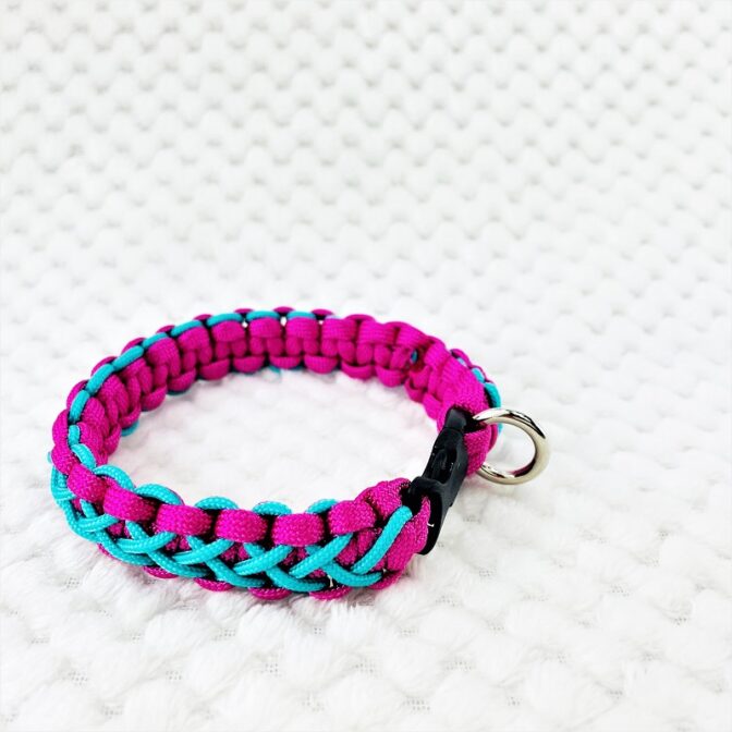 [公式]パラコードでマクラメ編み#158平結びシリーズカラフル＆キュートNo6の小型犬用首輪No188