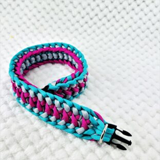 [公式]パラコードマクラメ編み＃162 オーキッドブルー・ローズ・グレーの中・大型犬用首輪No192