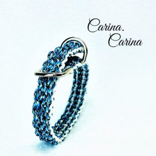 [キット]パラコード#111マクラメ編み白とブルーまだら色の小型犬用首輪No141