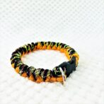 [公式]パラコードマクラメ編みオレンジと茶まだらの猫と犬首輪No208