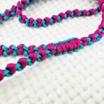 [公式]パラコードマクラメ編み＃165リードと首輪セットのローズ・ブルーの小型犬用