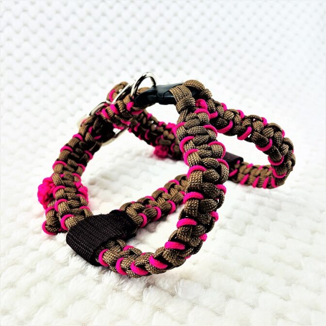 [公式]パラコードNo210マクラメ編み ハーネス(#10)