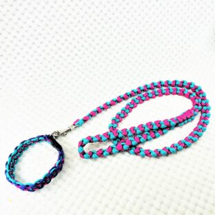 [公式]パラコードマクラメ編み＃165リードと首輪セットのローズ・ブルーの小型犬用