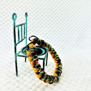 [公式]パラコードマクラメ編みオレンジと茶まだらの猫と犬首輪No208