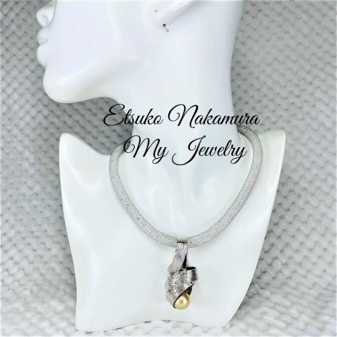 シルバーヘッド南洋バロックパールゴールドNH18