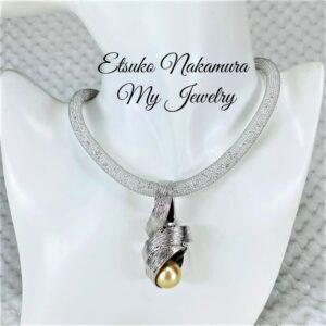 シルバーヘッド南洋バロックパールゴールドNH18