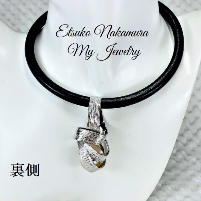 シルバーヘッド南洋バロックパールゴールドNH18