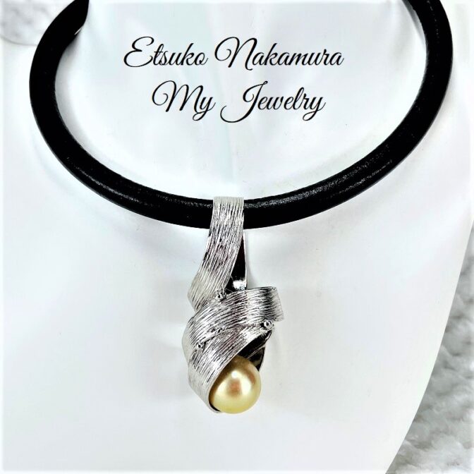 シルバーヘッド南洋バロックパールゴールドNH18