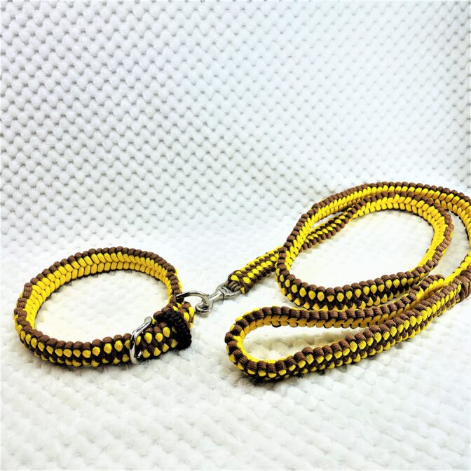 「公式」パラコードNo24マクラメ編み中、小型犬リード＆首輪セット