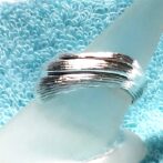 シルバーデザインリング横向き画像