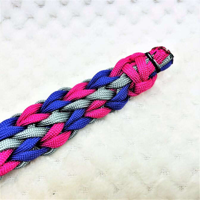 [公式]マクラメ編み＃181ダブルハート編み小型犬首輪