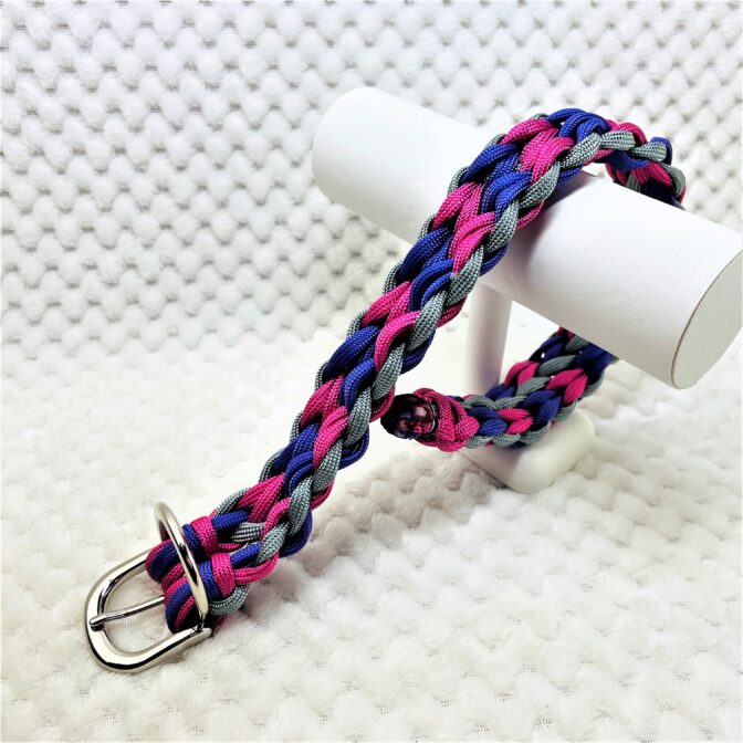 [公式]マクラメ編み＃181ダブルハート編み小型犬首輪