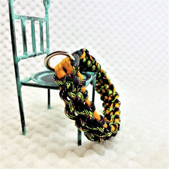 [キット]マクラメ編み#189 オレンジと緑まだらの小型犬用首輪