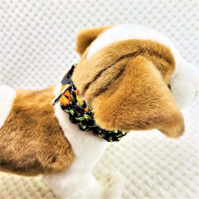 [公式]マクラメ編み#189 オレンジと緑まだらの小型犬用首輪
