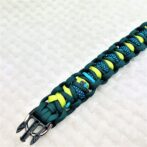 [公式]マクラメ編み#190 4色使いの小型犬用首輪