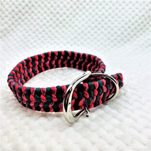 [公式]マクラメ編み#192 赤まだらと黒の中型・大型犬