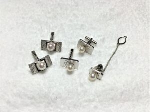 [貴金属地金相場]金の高騰、シルバーも驚きの高値