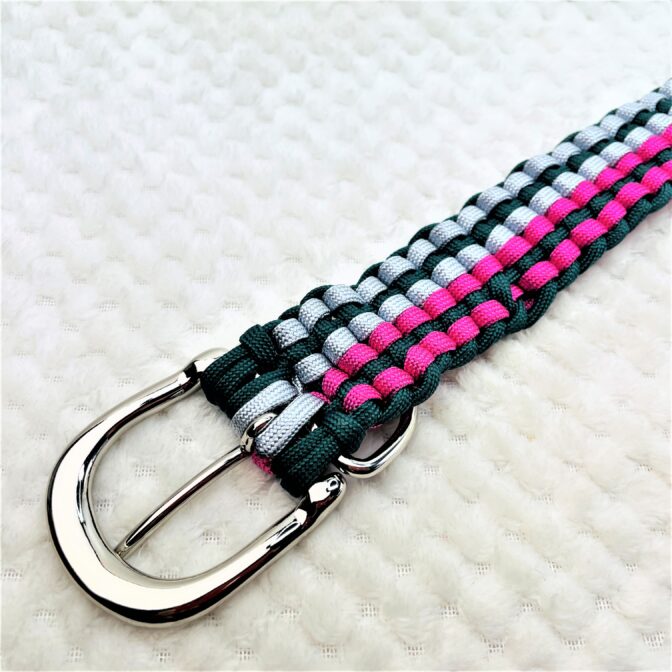 「公式」マクラメ編み＃196 クロスが2列並び中型・大型犬用首輪