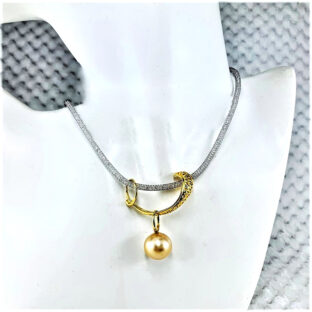 ゆりかごに揺れる南洋バロックパールゴールド玉