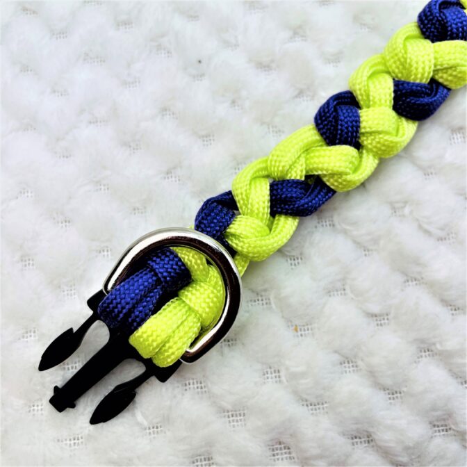 [パラコードでマクラメ編み]＃201 ウィンドテンプルバー小型犬首輪作り方