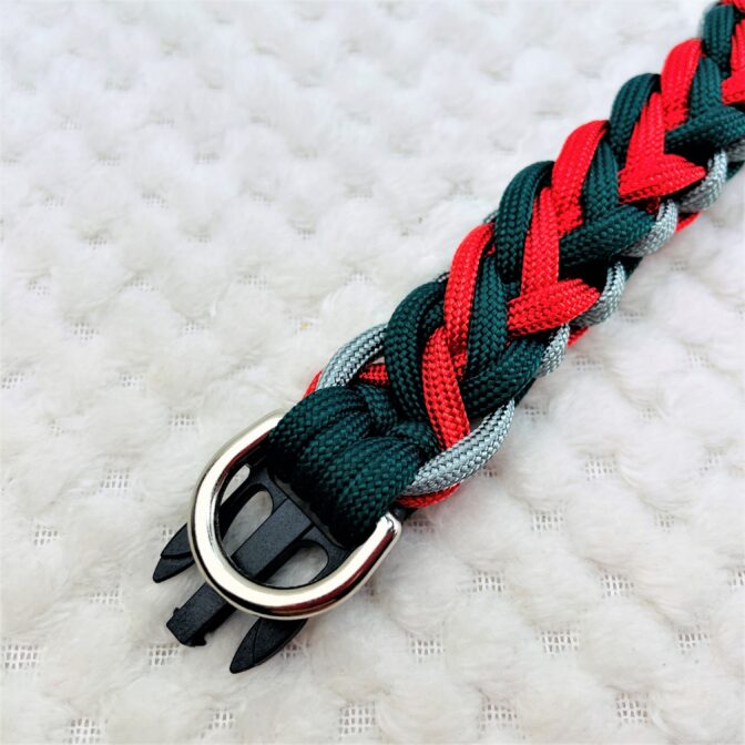 [パラコードでマクラメ編み]＃202 3色使いの小型犬首輪作り方
