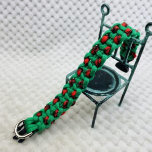 [パラコードでマクラメ編み]＃204 ２色使いの平結び小型犬首輪作り方