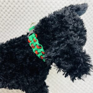 [パラコードでマクラメ編み]＃204 ２色使いの平結び小型犬首輪作り方