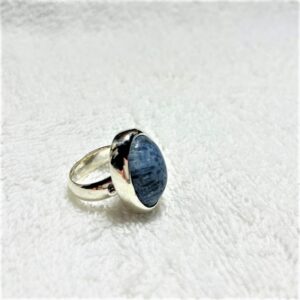 [ジュエリーのイージーオーダー]珍しい青サンゴリング完成