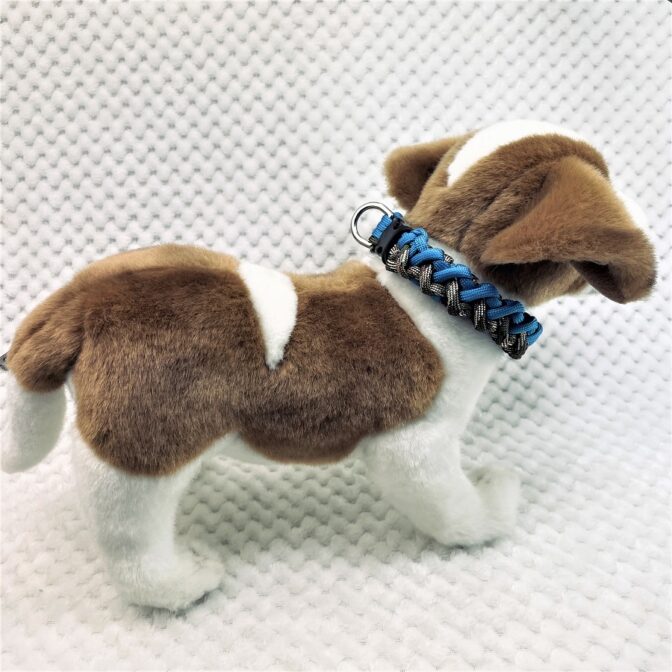 [公式]パラコードでマクラメ編み＃208　ターコイズブルー＆茶まだらの小型犬用首輪