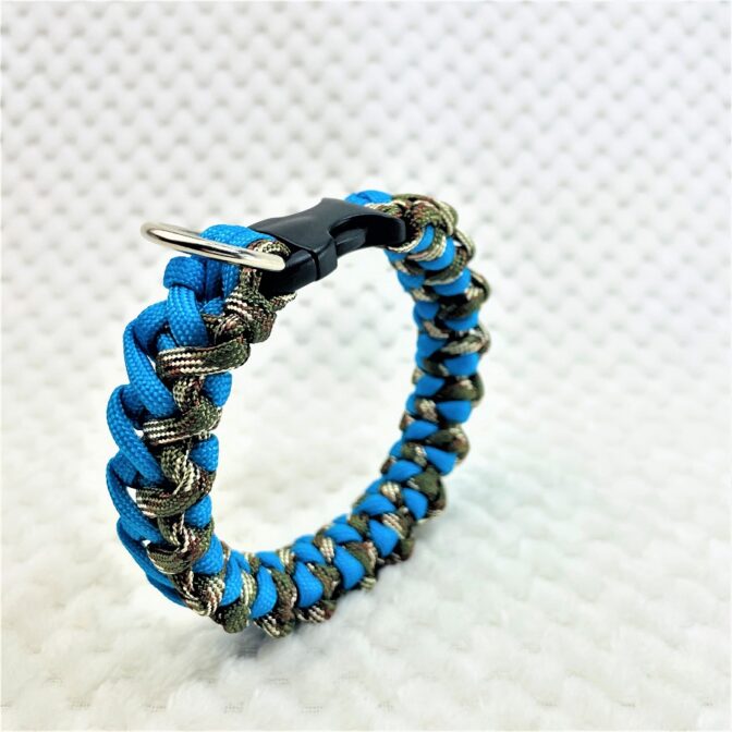 [公式]パラコードでマクラメ編み＃208　ターコイズブルー＆茶まだらの小型犬用首輪