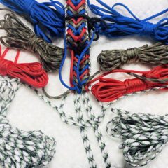 [マクラメ編みリード]制作中のリードは根気勝負？