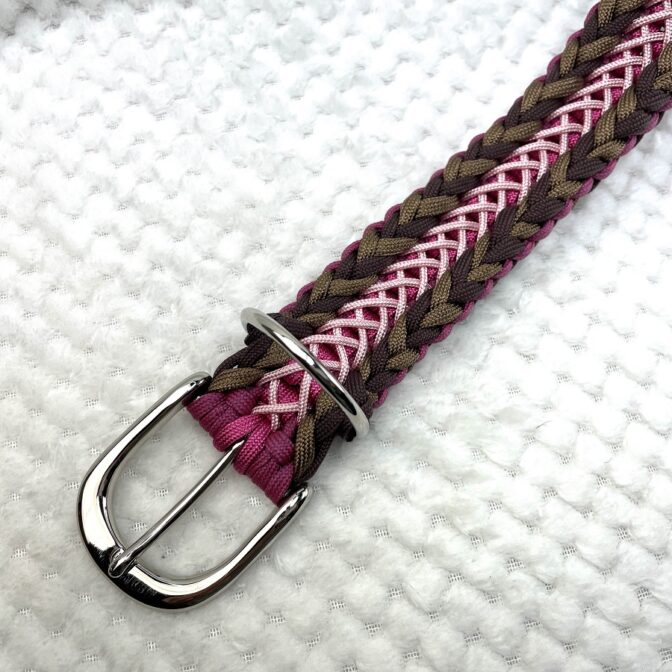[公式]マクラメ編み＃215 ハッピーバレンタイン中型・大型犬用首輪