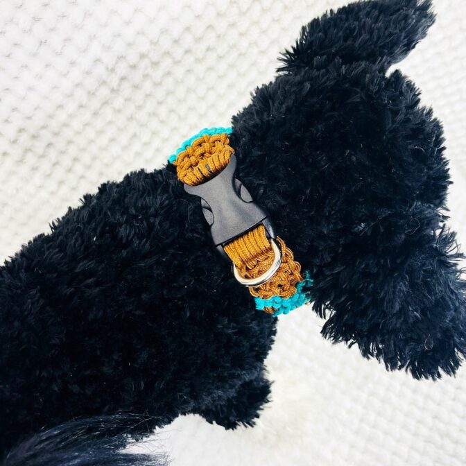 マクラメ編み犬首輪