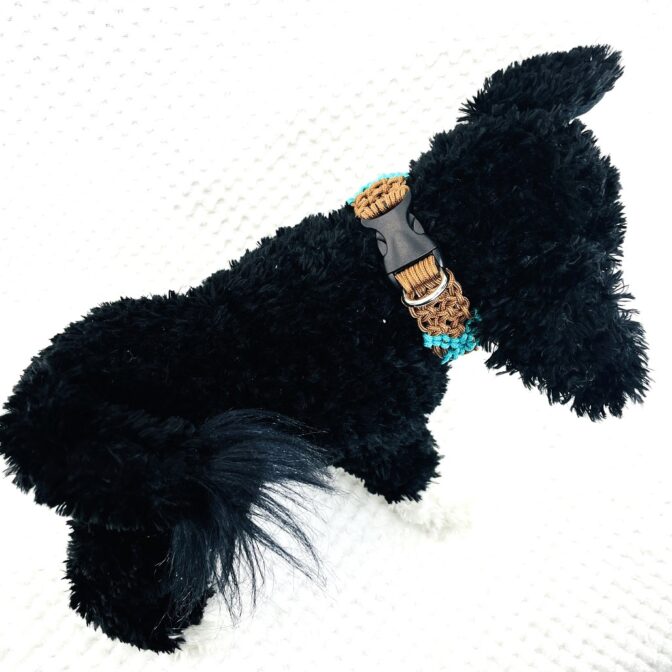 マクラメ編み犬首輪