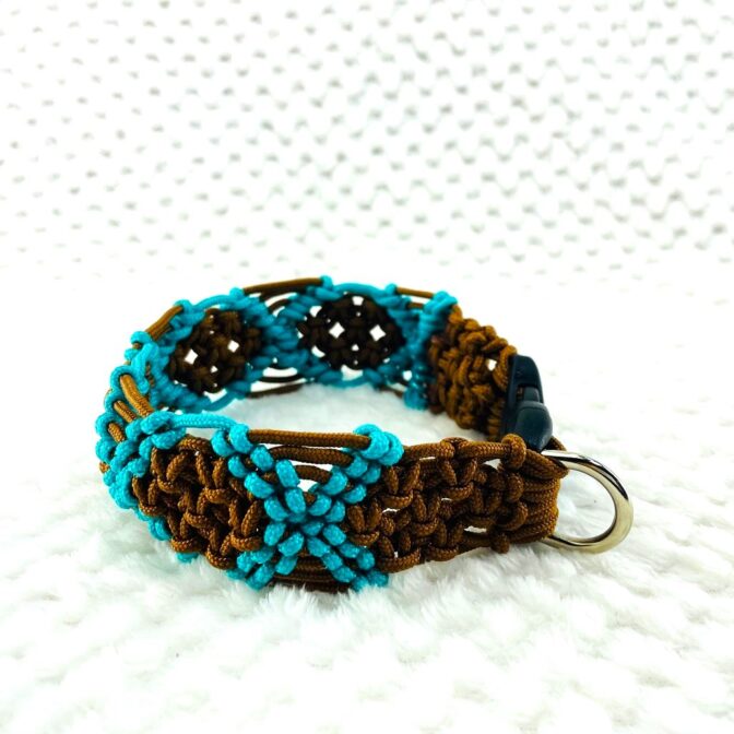 マクラメ編み犬首輪