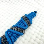 マクラメ編み犬首輪表側後ろの部分