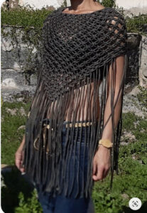 マクラメ編みベスト