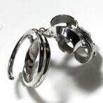 シルバーフリーサイズリング斜め後ろ向き状態画像