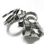 シルバーフリーサイズリング横向き状態画像