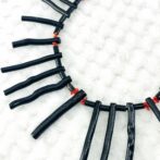 黒枝サンゴと赤細枝サンゴのチョーカー&ロングフロン後画像