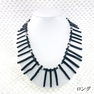 黒サンゴと水晶のチョーカー&ロングネックレス