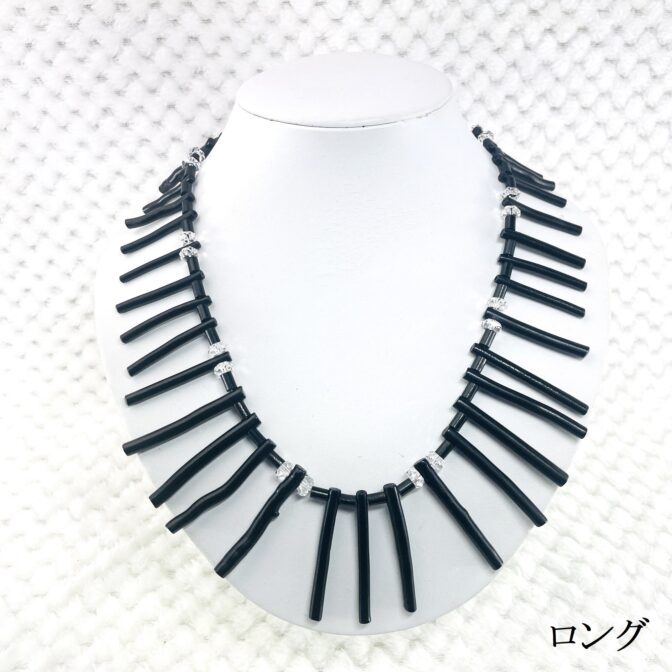 黒サンゴと水晶のチョーカー＆ロングネックレス正面画像
