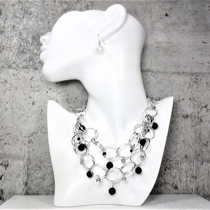 シルバーチェーンチョーカー正面画像