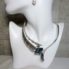 [貴金属地金相場] 円高になっているからか、貴金属が下がりだした断捨離かねて売るのは今かも