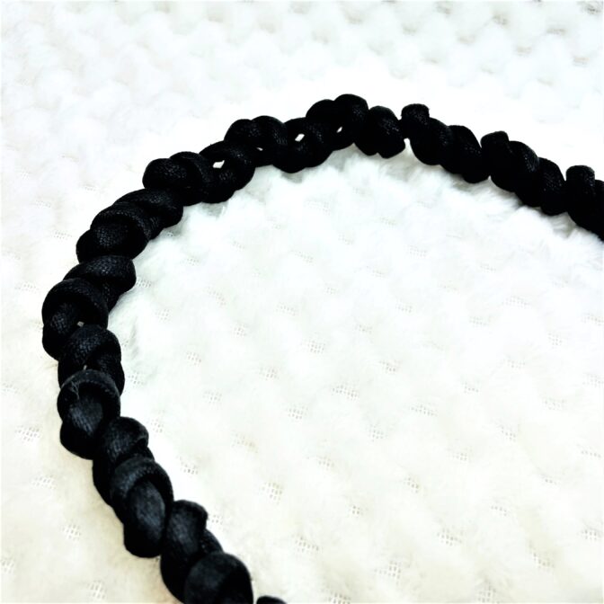 コットンロープでカラフルネックレスかぶりOK-Cネック部分