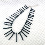 黒サンゴと水晶のチョーカー&ロングネックレス平面画像