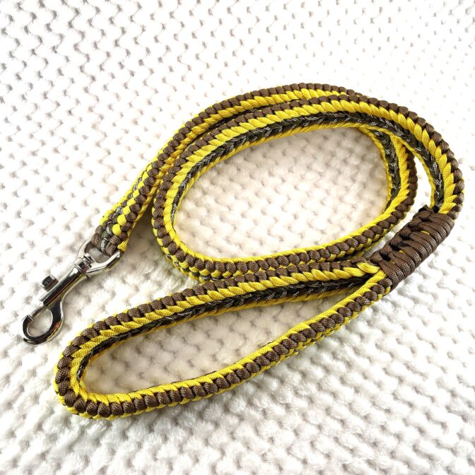 [公式]＃70セレブ愛用サイズ調節可能ワンタッチ着脱首輪＆リードセット