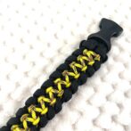 パラコード犬首輪広げた後ろの状態